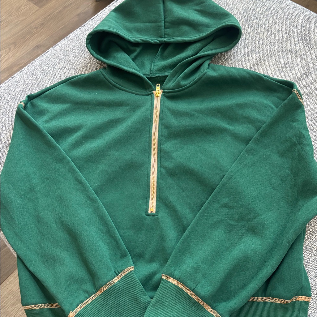 Shein Green Hooded Half-Zip Sweatshirt With Gold Trim